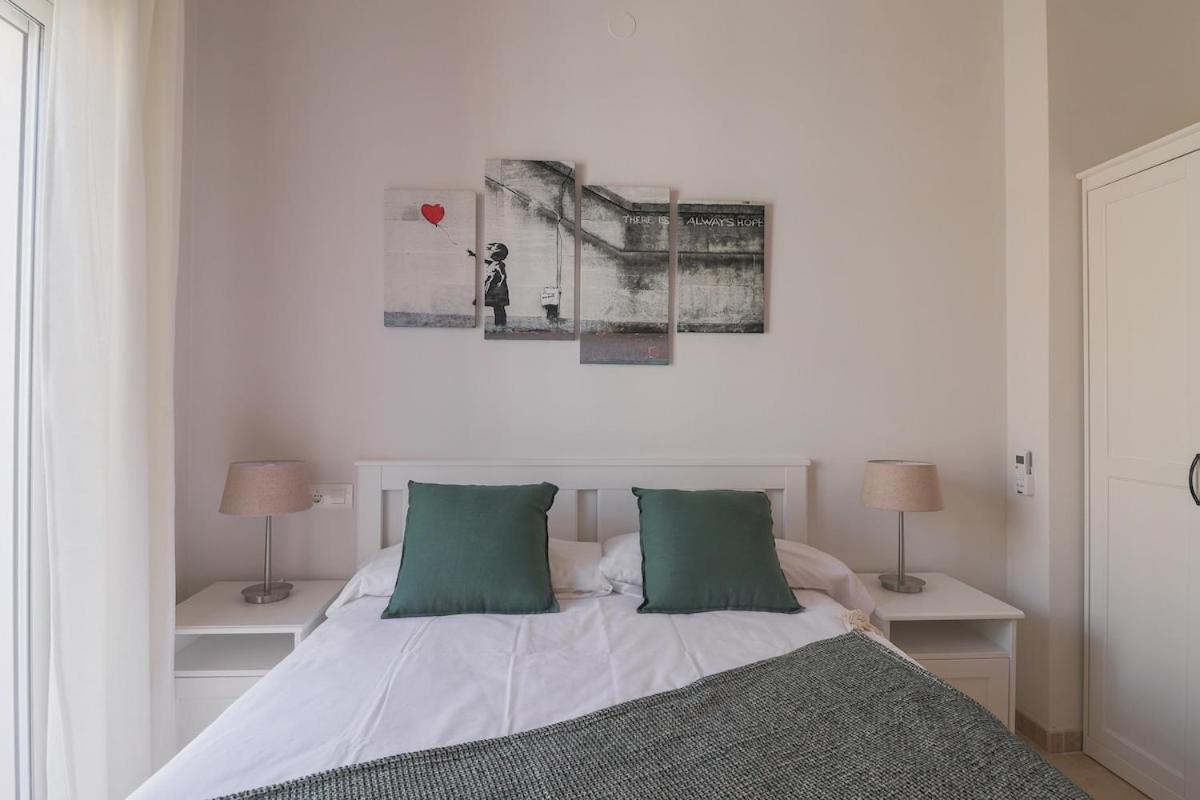 C33 - Malaga Soho Cute Apartment Экстерьер фото